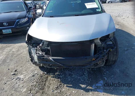 2018 Nissan Rogue Sv z USA, uszkodzony, nr VIN 5N1AT2MT7JC765875